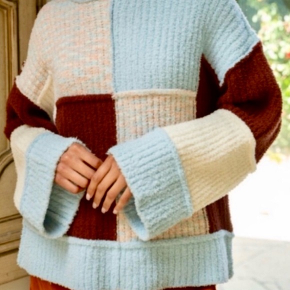 POL Ultra Soft Mock Neck Sweater | Comfort Knit - Picture 4 of 4